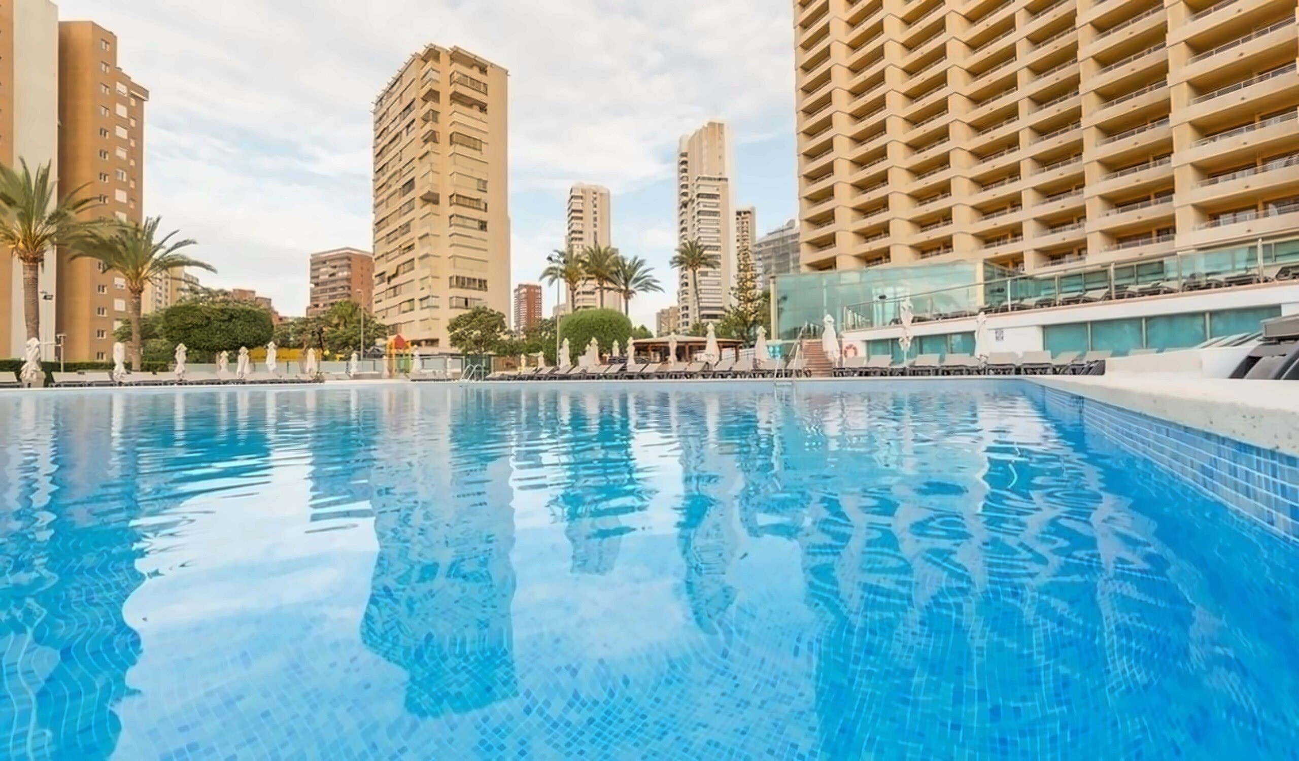 Отель Marconfort Benidorm Suites 3*